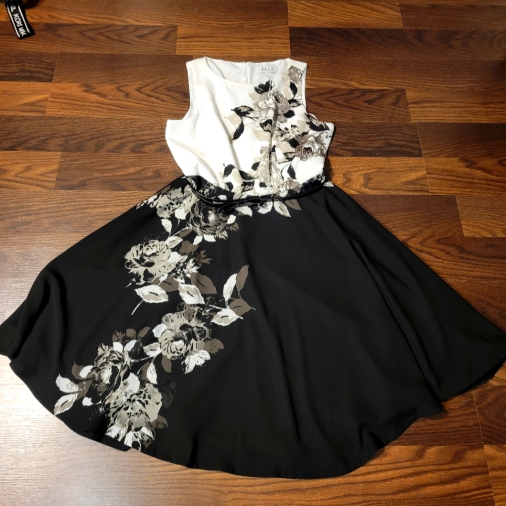 ELLE Foral dress